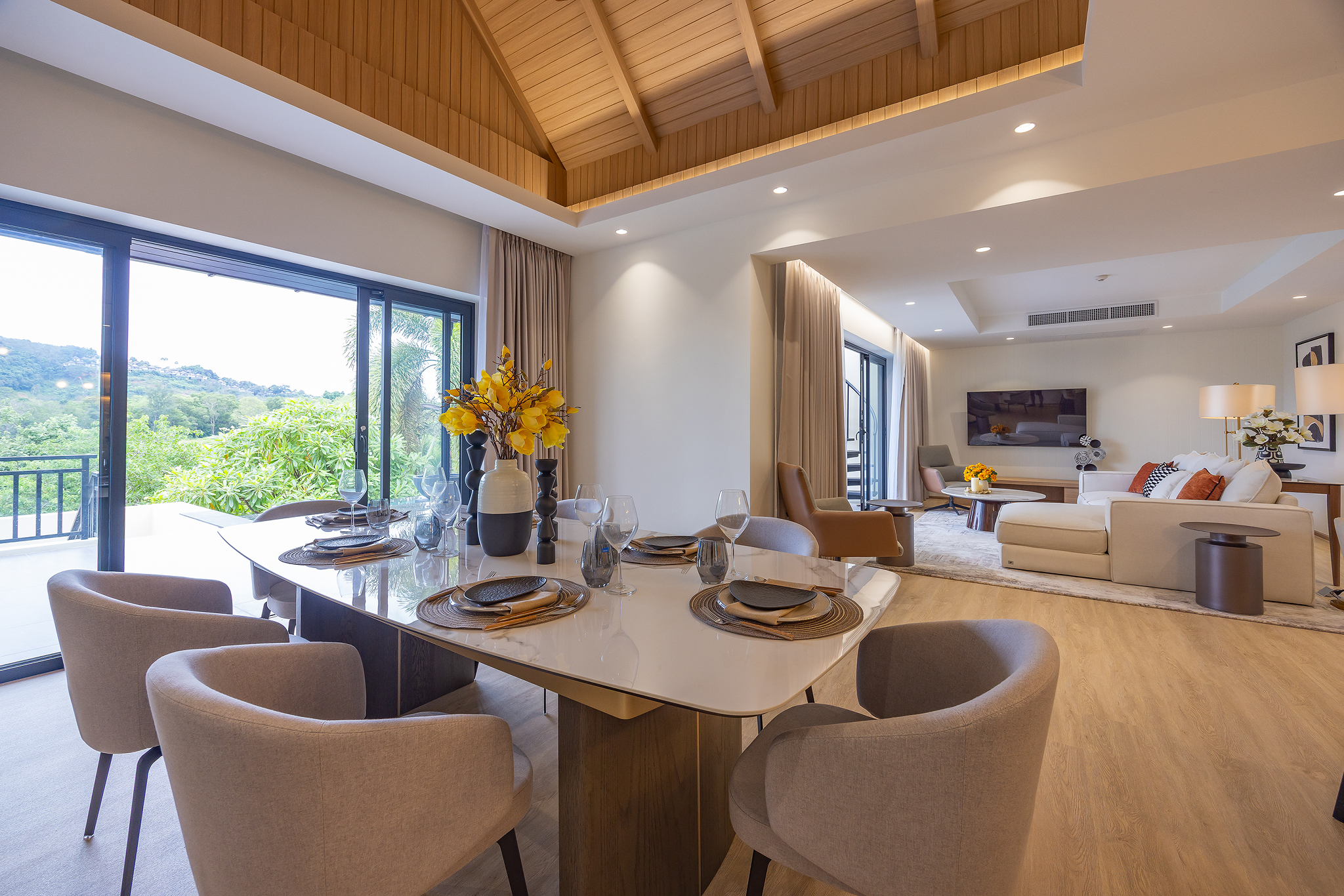 The Laytin Villa 60